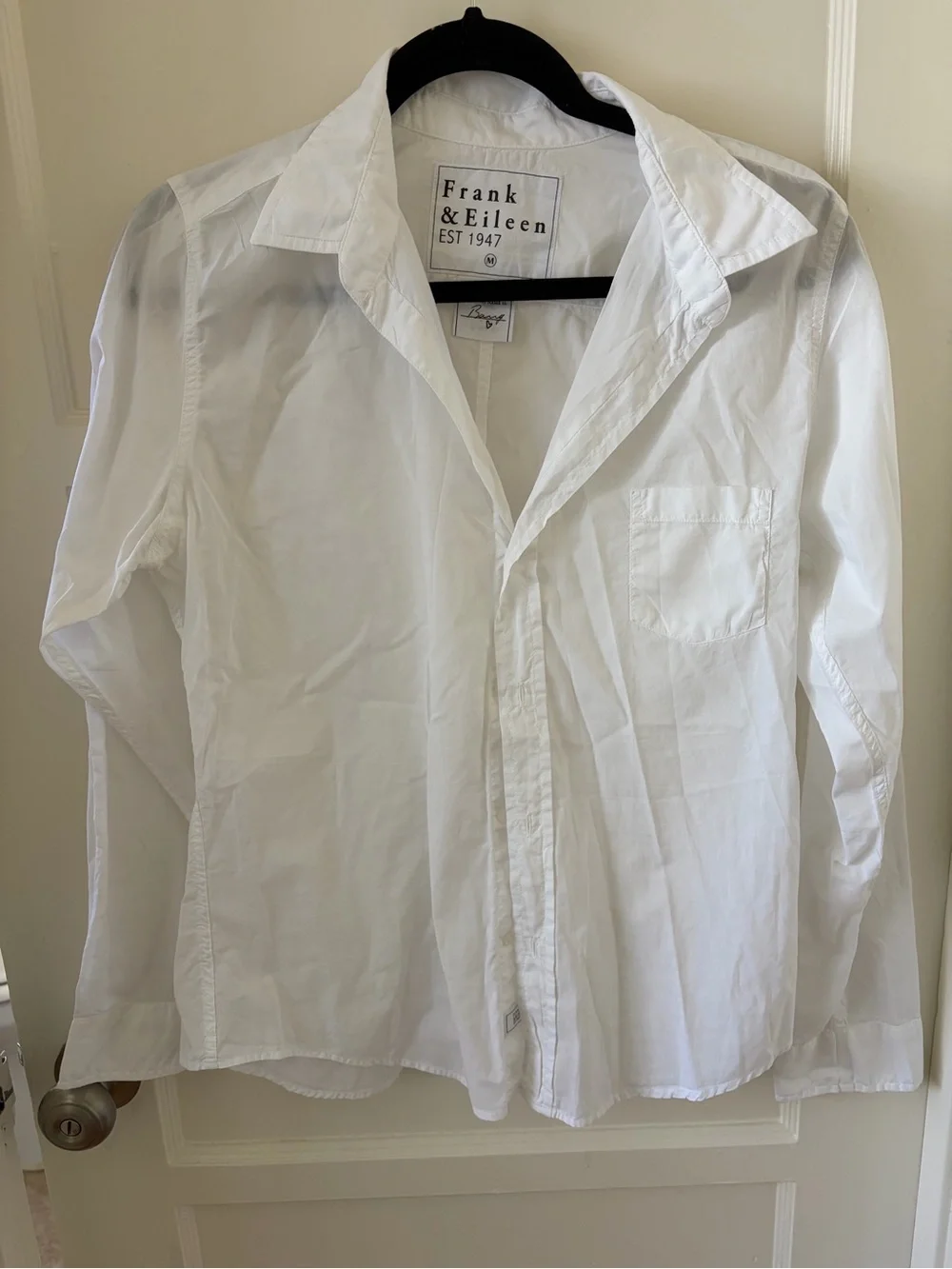 Frank & Eileen Barry White Classic Button-Up Shirt - Picture 1 of 1